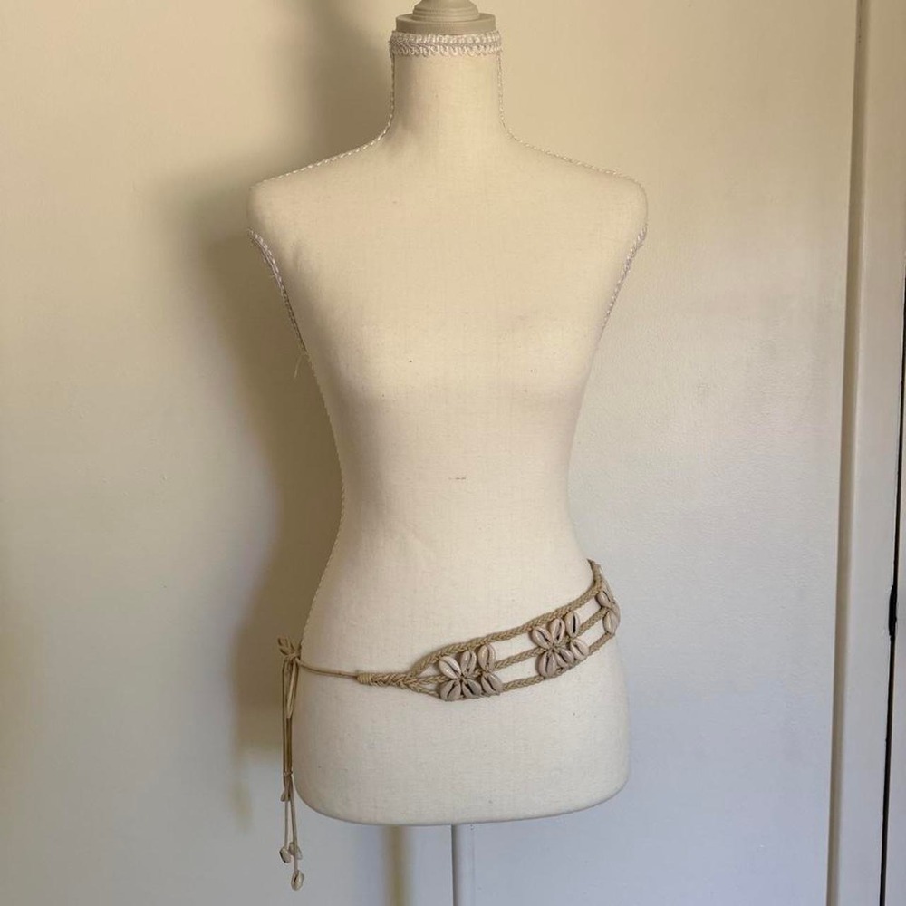 Vintage handmade crochet belt with beige floral embroidery and adjustable tie